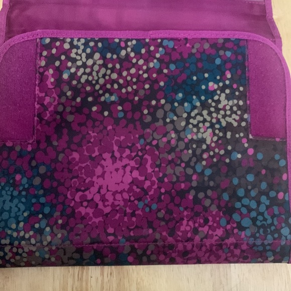 NWOT Hanging travel/locker organizer - Picture 7 of 8